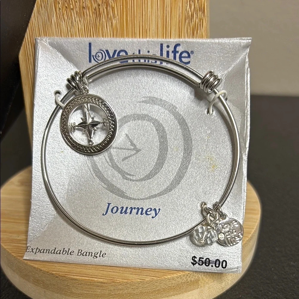 NWT Live this Life Journey Compass Charm Silver Tone Adjustable Bangle Bracelet